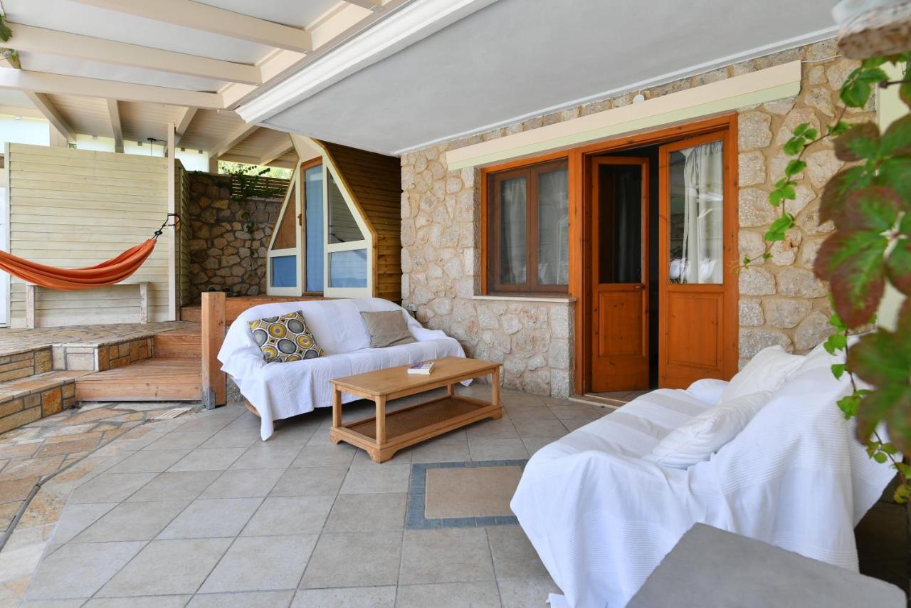 Villa Christianna Studios Áyios Nikítas Buitenkant foto