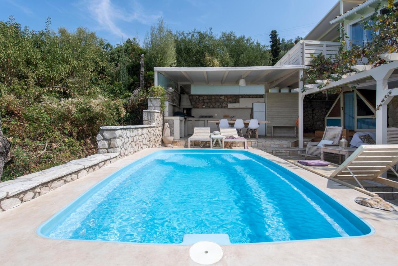Villa Christianna Studios Áyios Nikítas Buitenkant foto