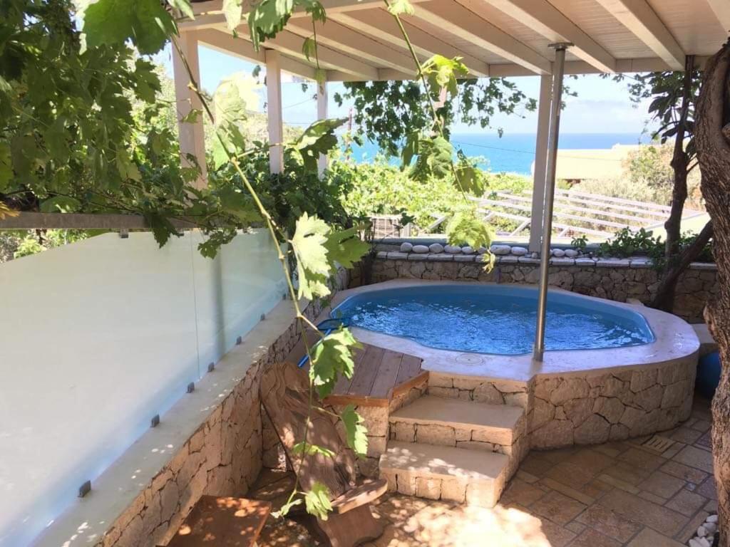 Villa Christianna Studios Áyios Nikítas Buitenkant foto