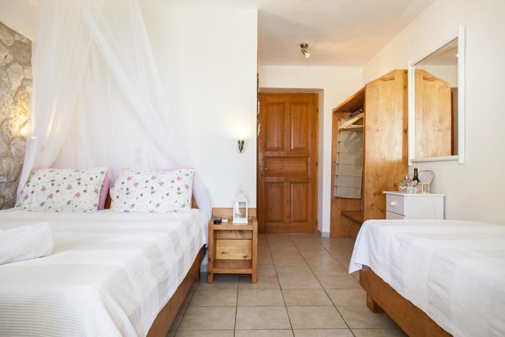 Villa Christianna Studios Áyios Nikítas Buitenkant foto